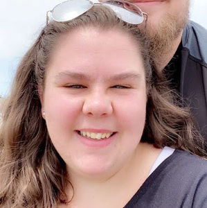 Meet your Posher, Makayla